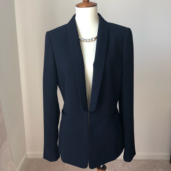 Tahari Jackets & Blazers - Tahari Navy Tuxedo Blazer Size 6